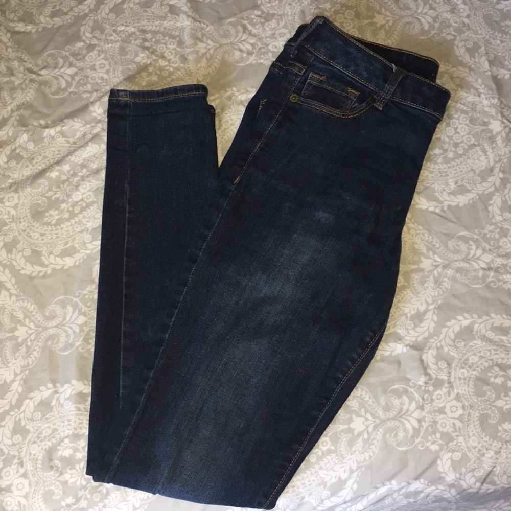 Old Navy Dark Washed Skinny Jeans